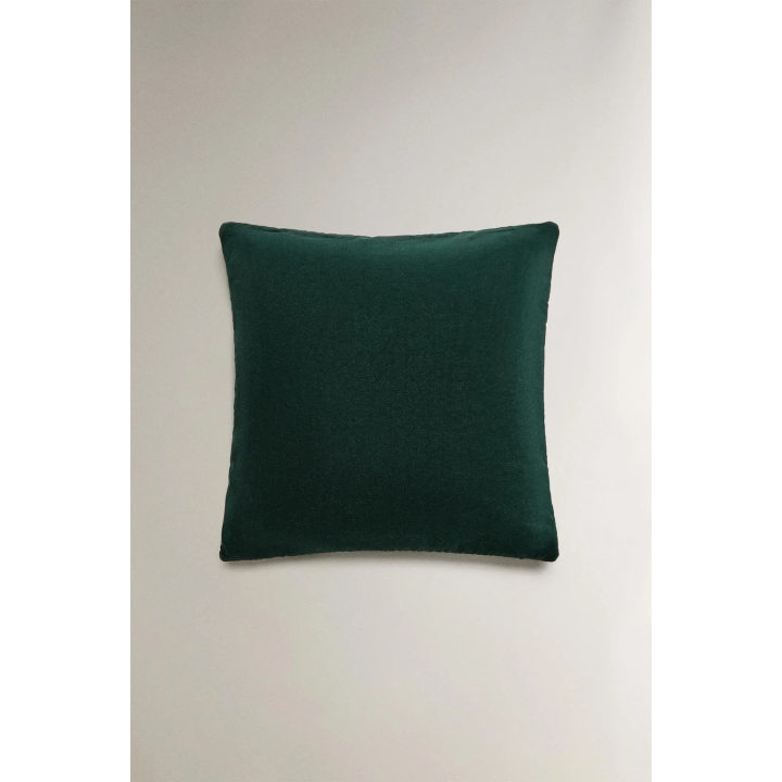 Чехол для подушки с нашивками креста