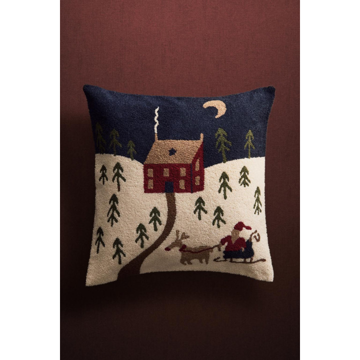 Наволочка подушки рождественский заснеженный дом