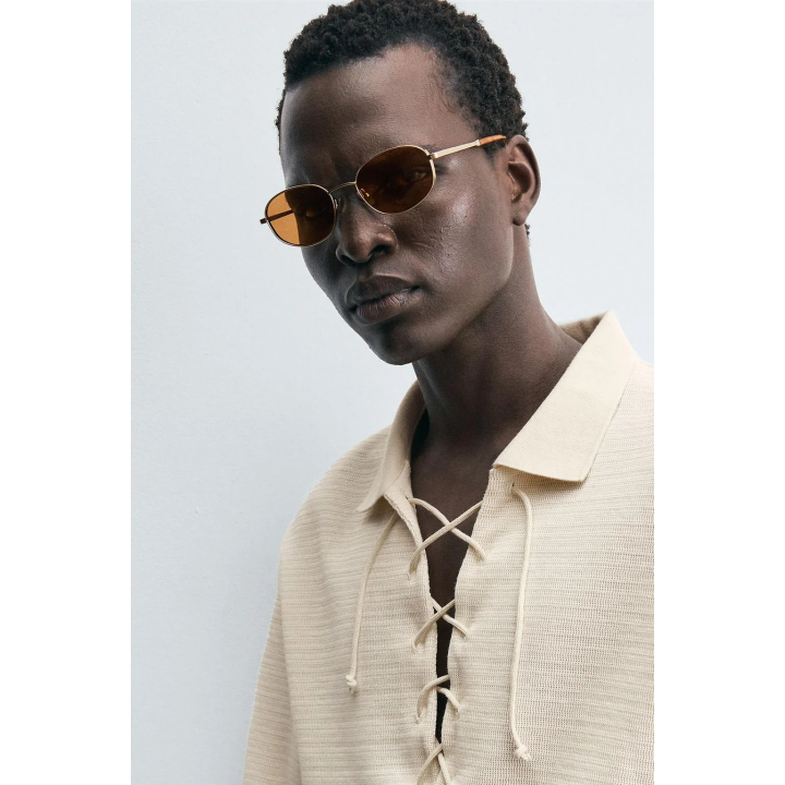 ПОЛО С ТЕКСТУРОЙ И ШНУРКОМ