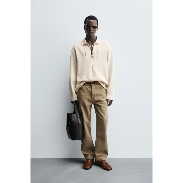 ПОЛО С ТЕКСТУРОЙ И ШНУРКОМ