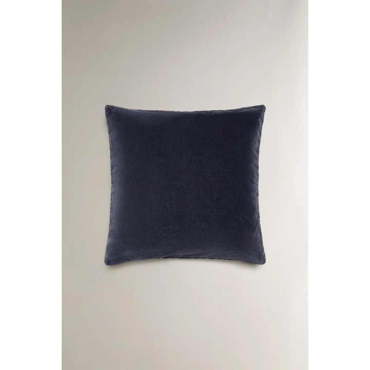 Чехол на подушку с объемной стежкой