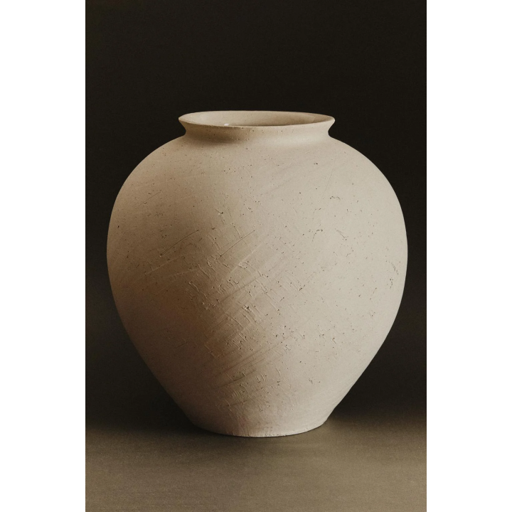 TEXTURED CERAMIC VASE