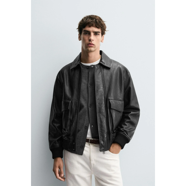 КОЖАНАЯ КУРТКА С КАРМАНАМИ