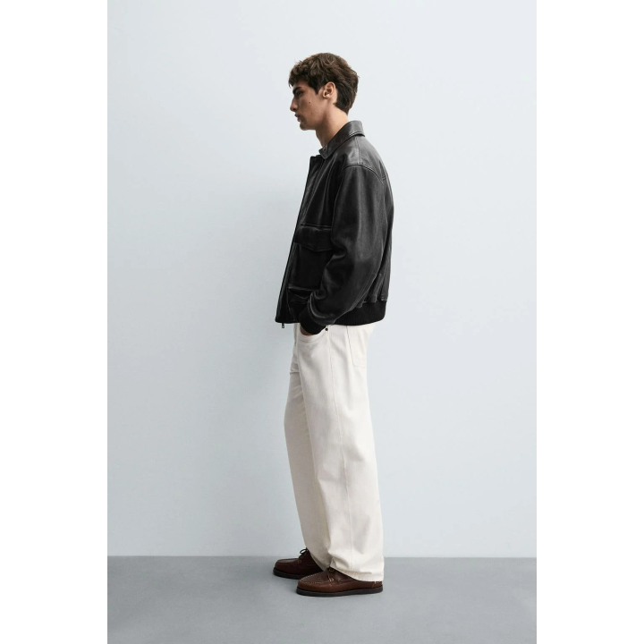 КОЖАНАЯ КУРТКА С КАРМАНАМИ