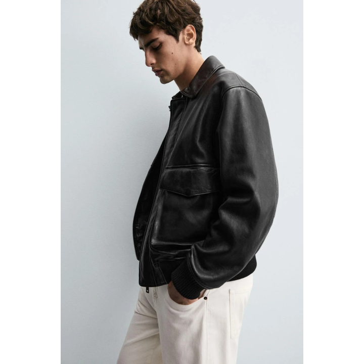 КОЖАНАЯ КУРТКА С КАРМАНАМИ