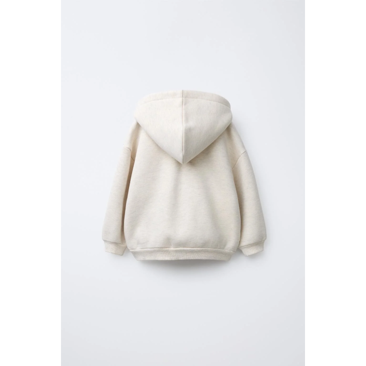 ТОЛСТОВКА НА МОЛНИИ С РЕЛЬЕФНЫМ ЛОГОТИПОМ