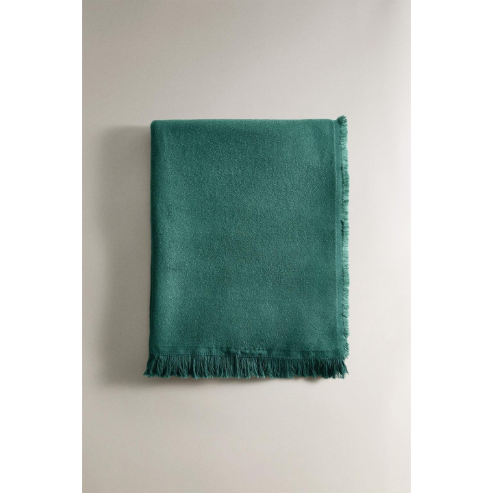 Плед с кисточками