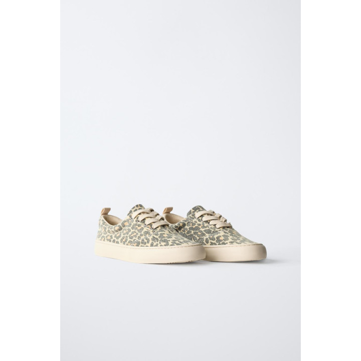 КЕДЫ С АНИМАЛИСТИЧЕСКИМ ПРИНТОМ