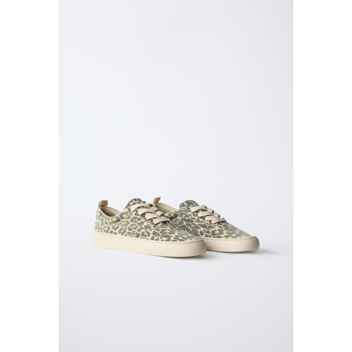 КЕДЫ С АНИМАЛИСТИЧЕСКИМ ПРИНТОМ