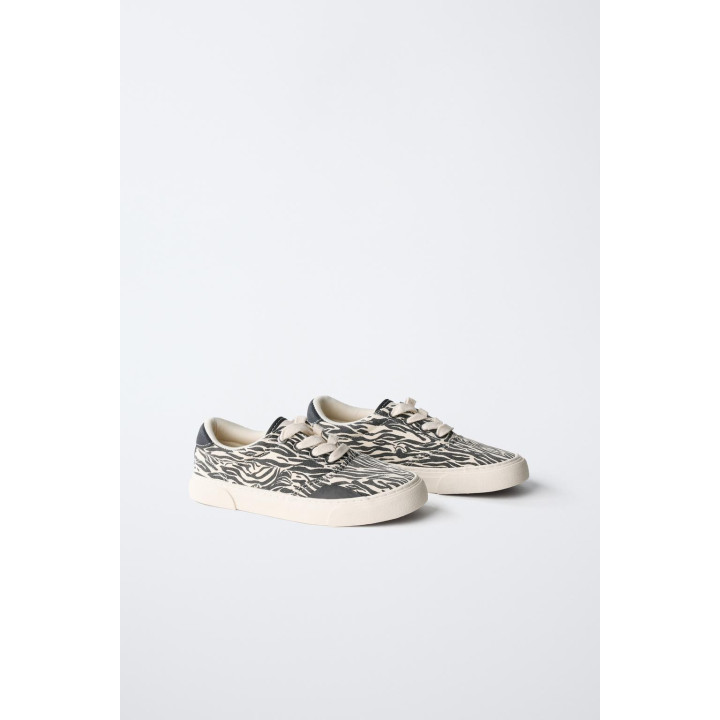 КЕДЫ С АНИМАЛИСТИЧЕСКИМ ПРИНТОМ