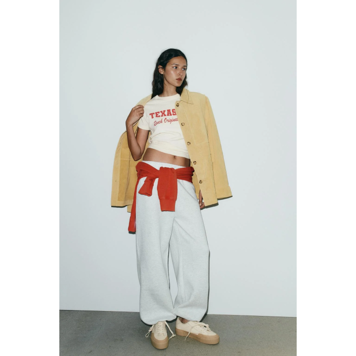 Тканевые кроссовки