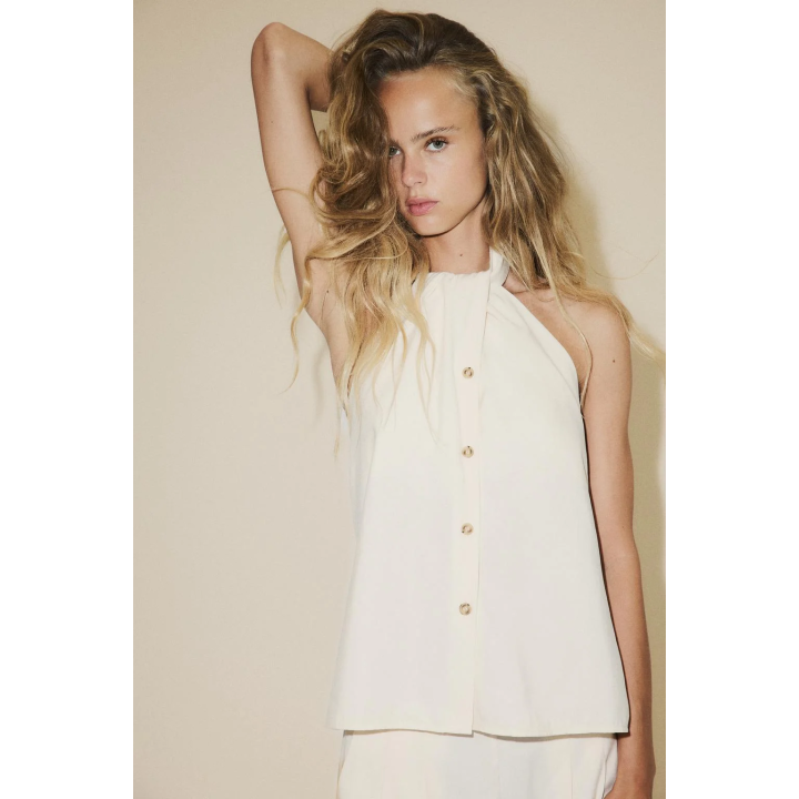 ТОП-ЖИЛЕТ С ГОРЛОВИНОЙ ХАЛТЕР