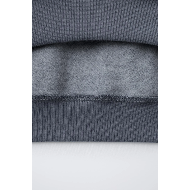 Свитшот с животным принтом