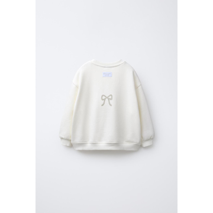 ТОЛСТОВКА С БЛЕСТЯЩИМ ПРИНТОМ ГОРОДА