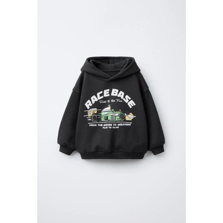 ТОЛСТОВКА С ПРИНТОМ «АВТОМОБИЛЬ»