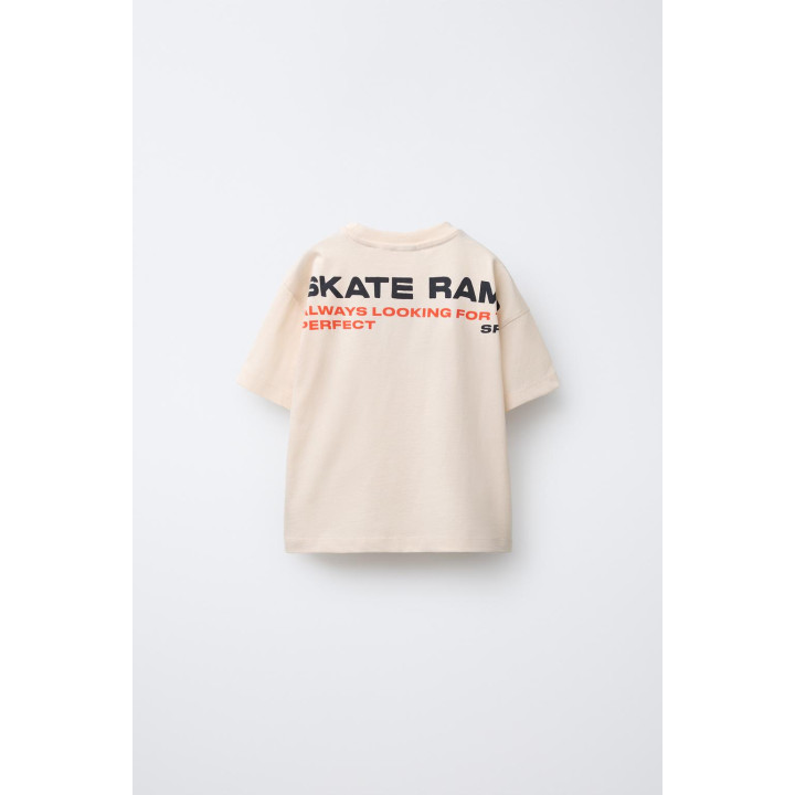 Футболка со скейтбордом