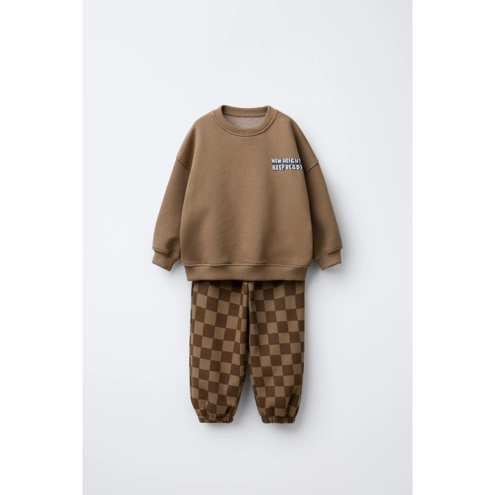 Костюм толстовка и брюки в клетку