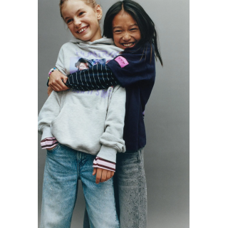 Футболка с принтом kpop demon hunters™ netflix ©