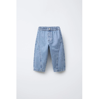 ДЖИНСЫ СВОБОДНОГО КРОЯ С ДЕКОРАТИВНЫМИ ШВАМИ