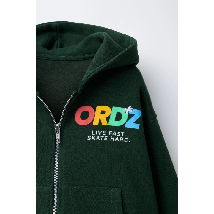 ТОЛСТОВКА НА МОЛНИИ С НАДПИСЬЮ