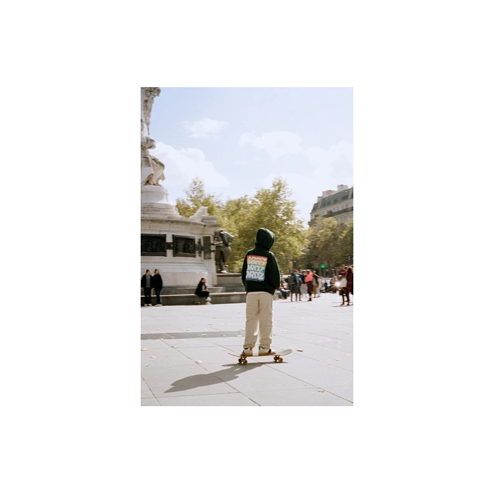 ТОЛСТОВКА НА МОЛНИИ С НАДПИСЬЮ