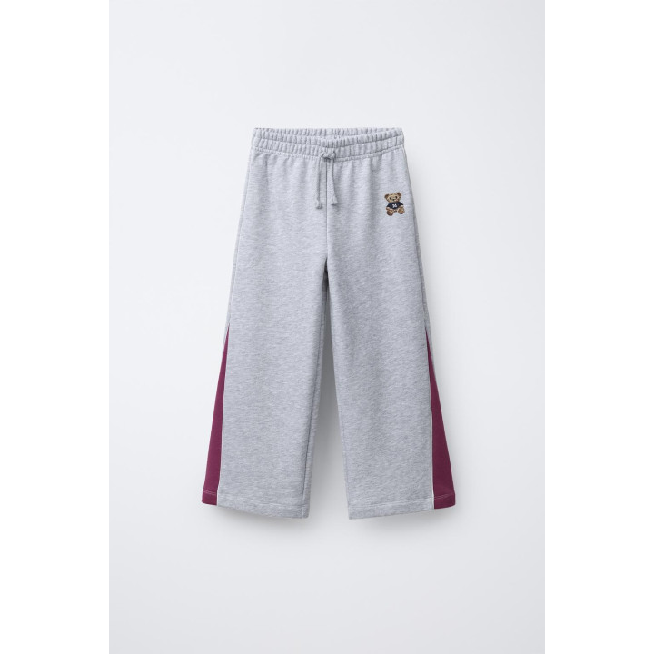 БРЮКИ WIDE LEG С ВЫШИТЫМ МЕДВЕДЕМ