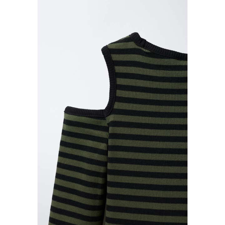 ПЛАТЬЕ В РУБЧИК В ПОЛОСКУ С ВЫРЕЗАМИ