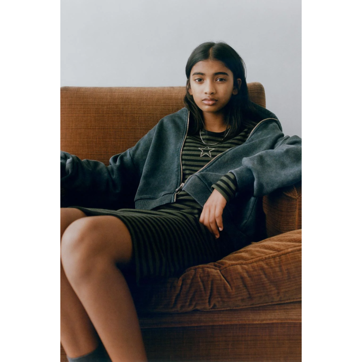 ПЛАТЬЕ В РУБЧИК В ПОЛОСКУ С ВЫРЕЗАМИ