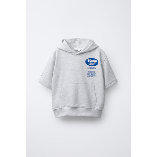 Толстовка с короткими рукавами и надписью