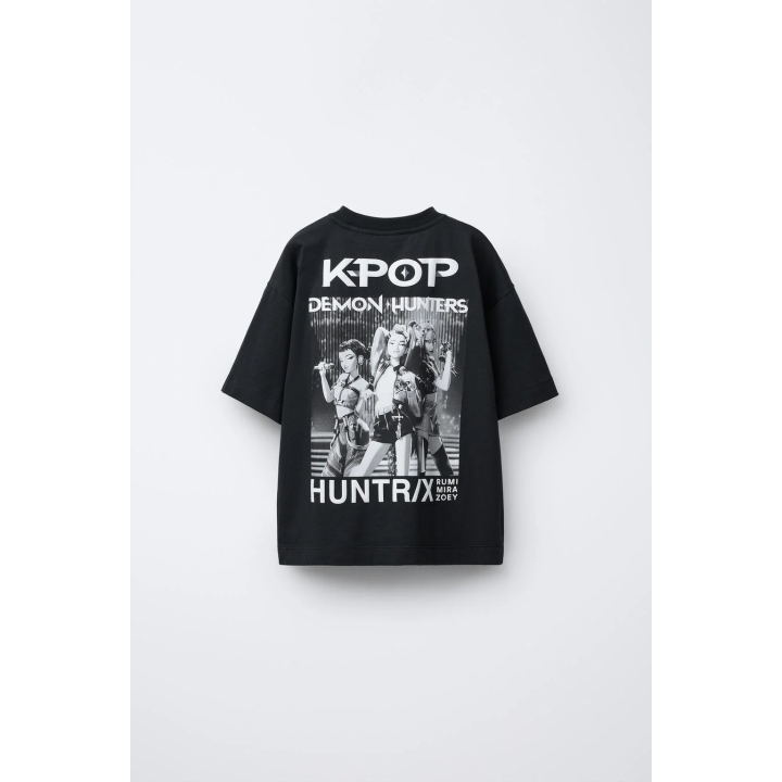 Футболка с принтом kpop demon hunters™ netflix ©