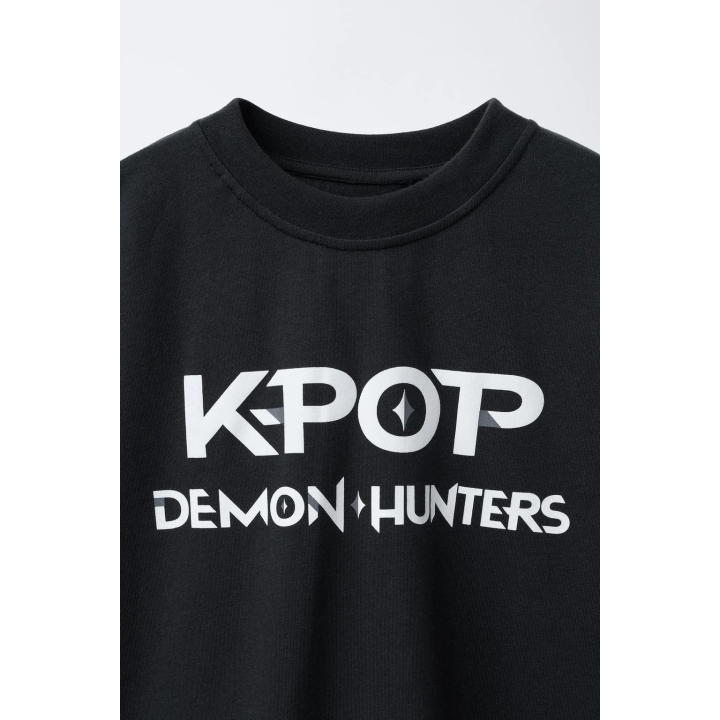 Футболка с принтом kpop demon hunters™ netflix ©