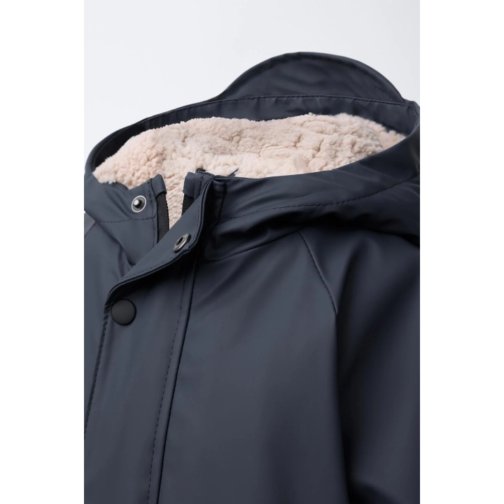 Куртка с водоотталкивающей тканью