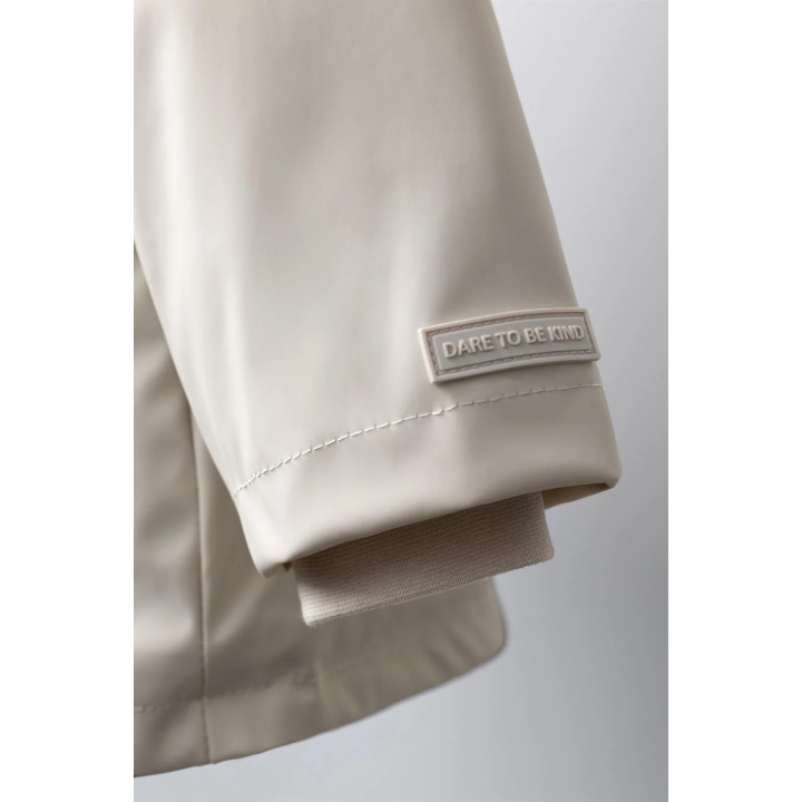 ПРОРЕЗИНЕННАЯ КУРТКА WATER REPELLENT С ЭФФЕКТОМ МЕХА