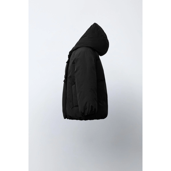 ДВУБОРТНОЕ ПАЛЬТО С КАПЮШОНОМ И БАНТИКАМИ