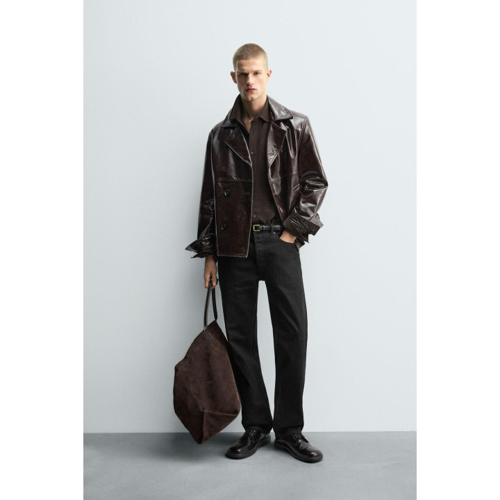 Мерцающий кожаный пиджак