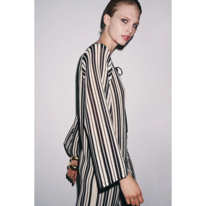 ТРИКОТАЖНОЕ ПЛАТЬЕ В ПОЛОСКУ С ЛЬНОМ