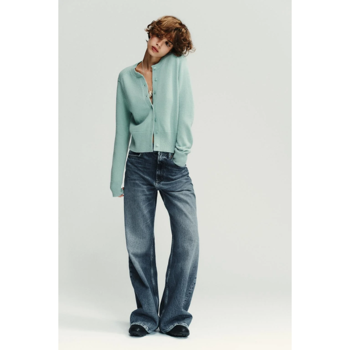 ОДНОТОННЫЙ КАРДИГАН