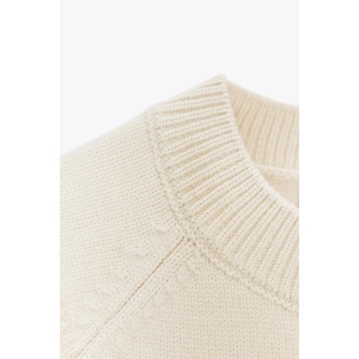 ТОП ИЗ ТРИКОТАЖА БЕЗ РУКАВОВ