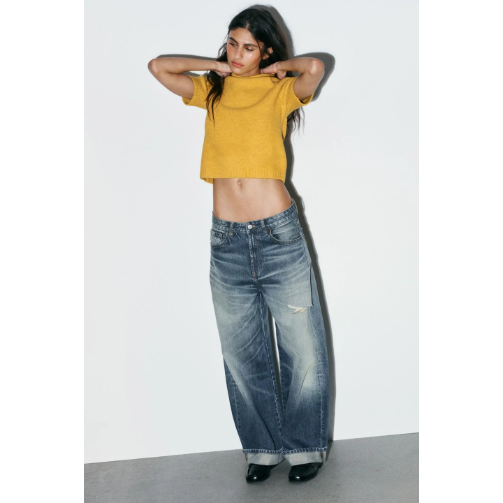 СВИТЕР ИЗ МЯГКОГО ТРИКОТАЖА С КОРОТКИМИ РУКАВАМИ