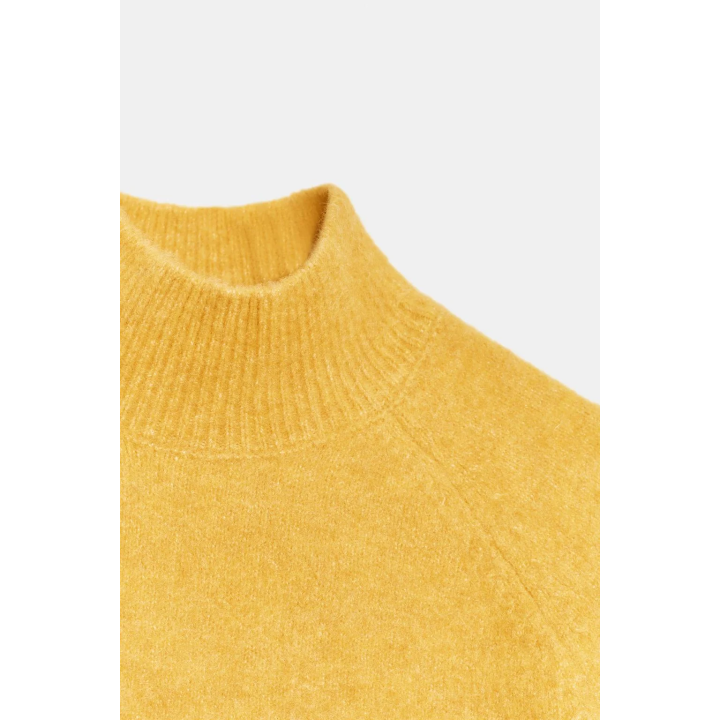 СВИТЕР ИЗ МЯГКОГО ТРИКОТАЖА С КОРОТКИМИ РУКАВАМИ