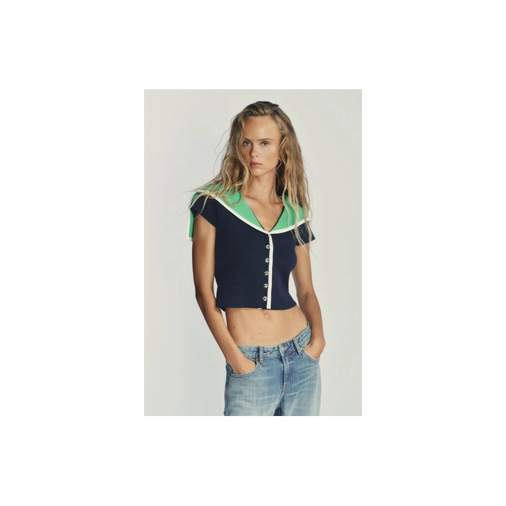 КАРДИГАН С КОРОТКИМИ РУКАВАМИ И КОНТРАСТНЫМ ВОРОТНИКОМ