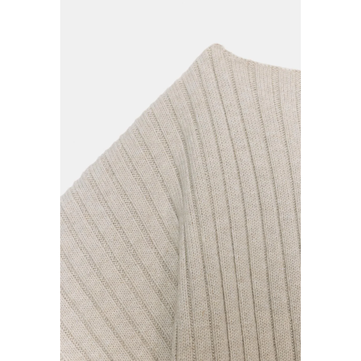 АСИММЕТРИЧНЫЙ ТОП ИЗ ШЕРСТИ С ПОЯСОМ