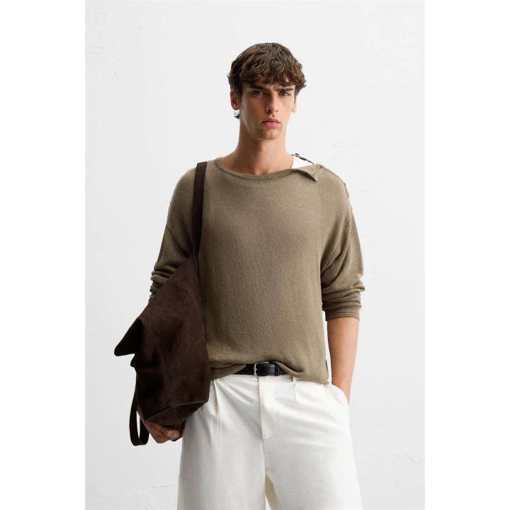 ТРИКОТАЖНАЯ ФУТБОЛКА С ПУГОВИЦАМИ