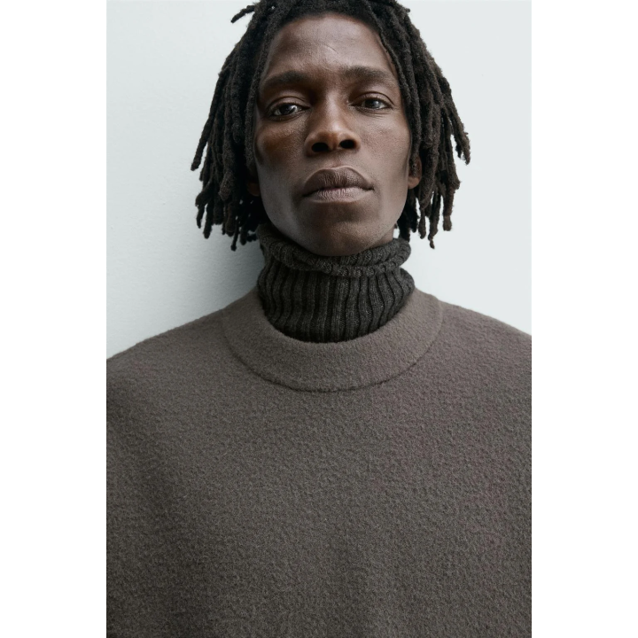 СВИТЕР СВОБОДНОГО КРОЯ ИЗ РЕЛЬЕФНОЙ ТКАНИ