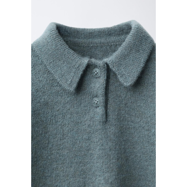 ТРИКОТАЖНЫЙ ДЖЕМПЕР С ВОРОТНИКОМ ПОЛО