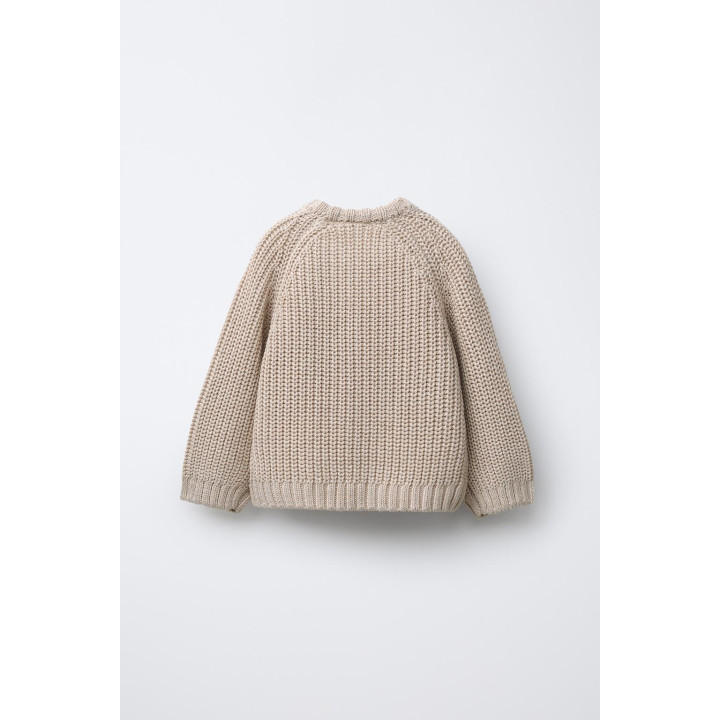 СВИТЕР С ВЫШИТЫМИ ЦВЕТАМИ