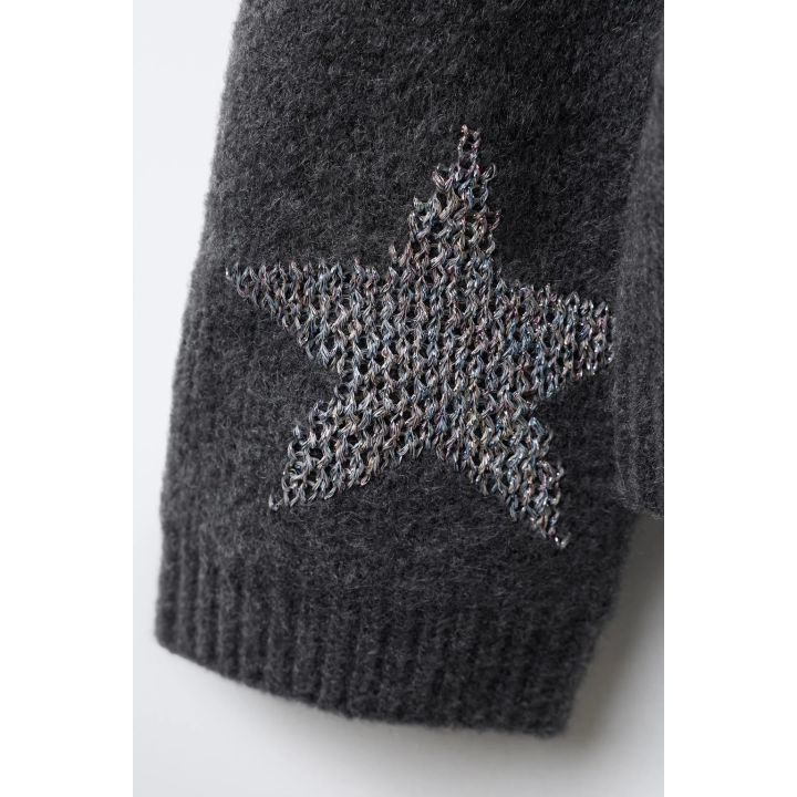 СВИТЕР С БЛЕСТЯЩИМИ ЗВЕЗДАМИ