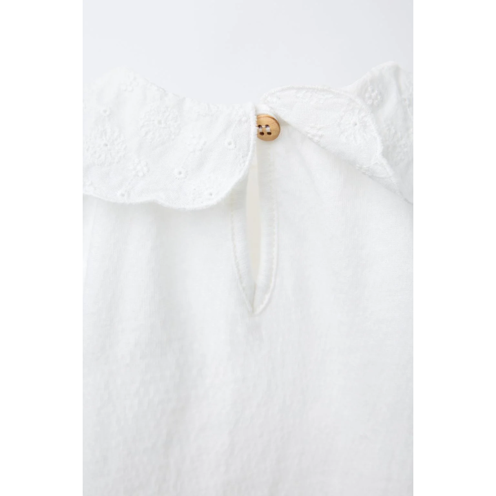 Боди с воротничком с вышивкой