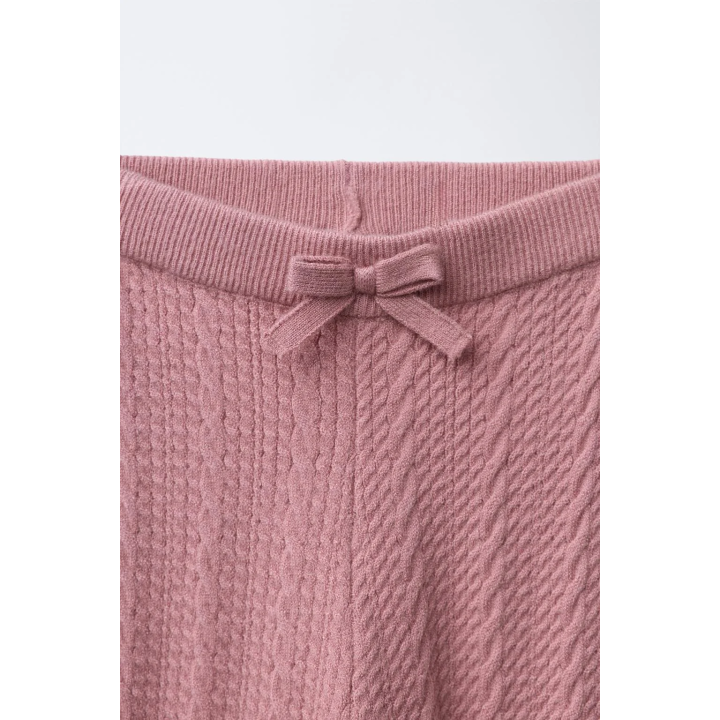 ТРИКОТАЖНЫЕ ЛЕГИНСЫ С КОСАМИ