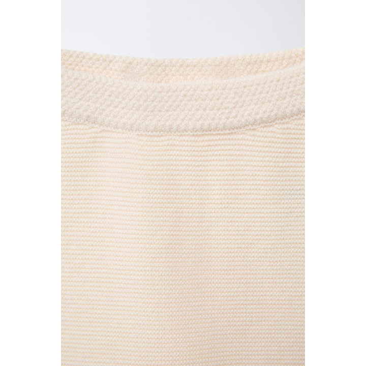 БРЮКИ С ДЕКОРАТИВНОЙ СТРОЧКОЙ И ЦВЕТОЧНОЙ ВЫШИВКОЙ